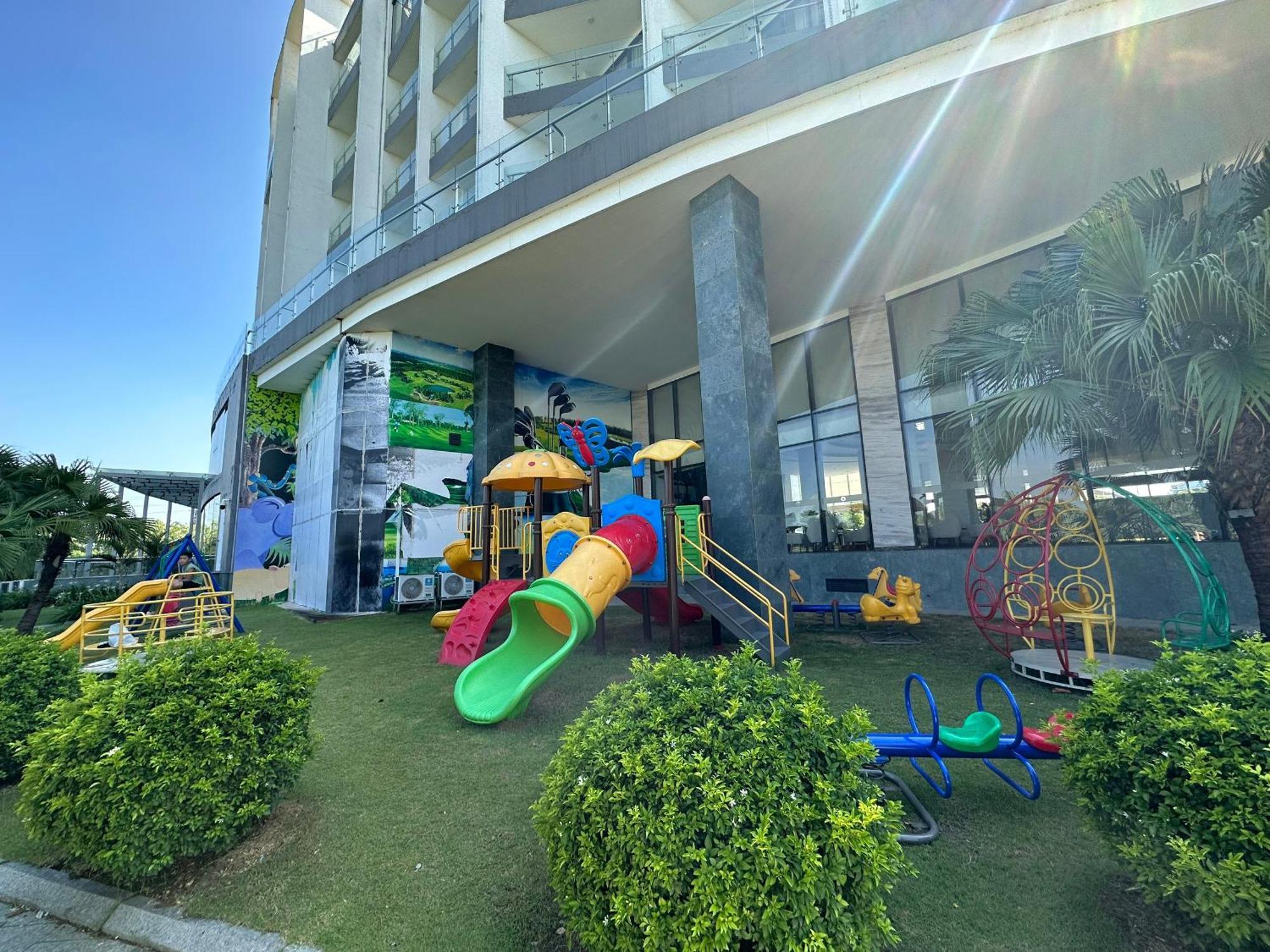 Dic Star Hotels & Resorts Vinh Phuc Yen Exterior foto